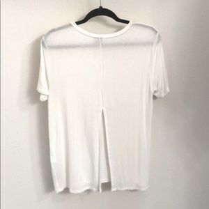 Back-slit White Tshirt